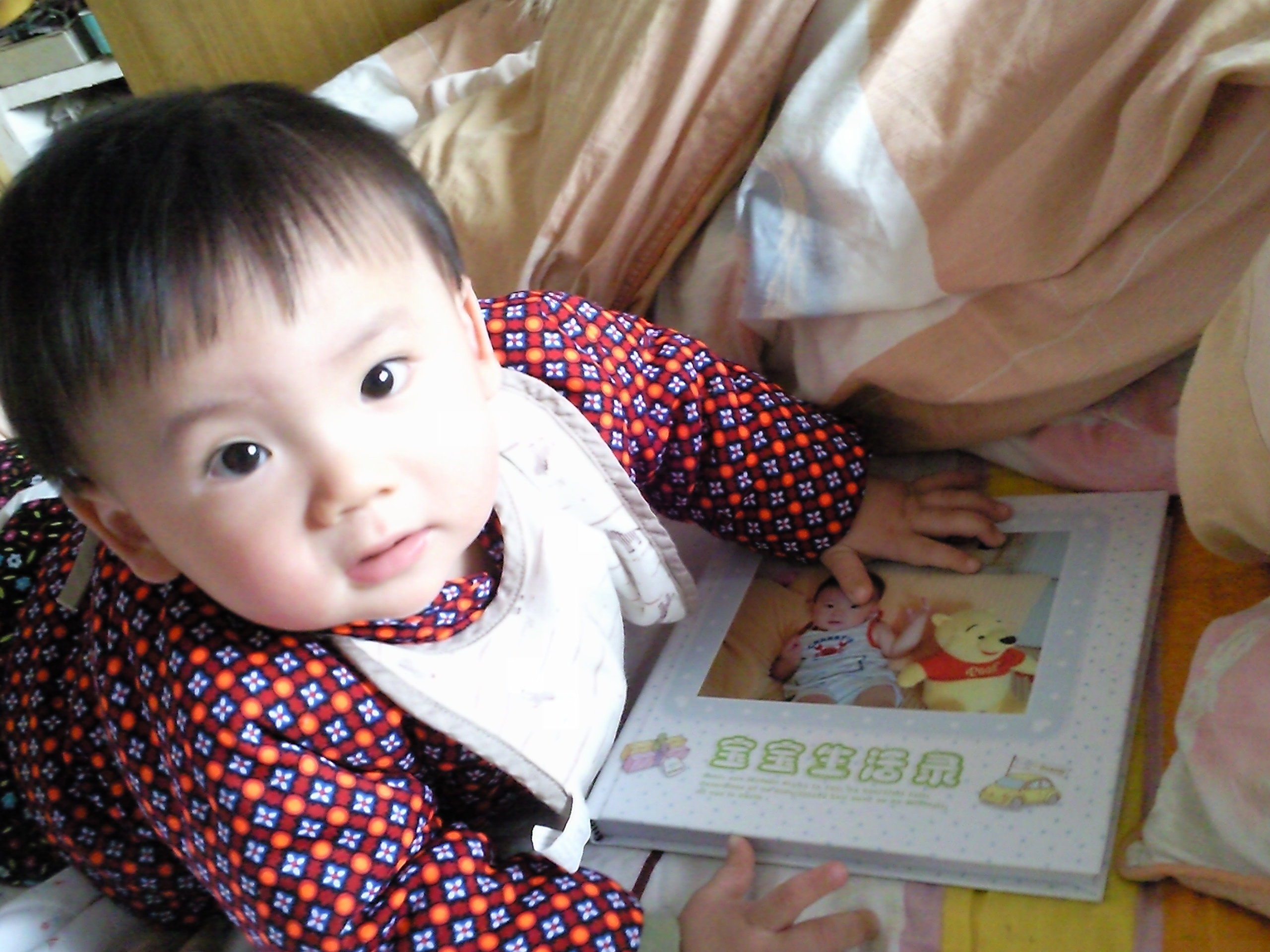 影樓照片書的制作簡單，工具很好用，使得設(shè)計(jì)的過程很愉快